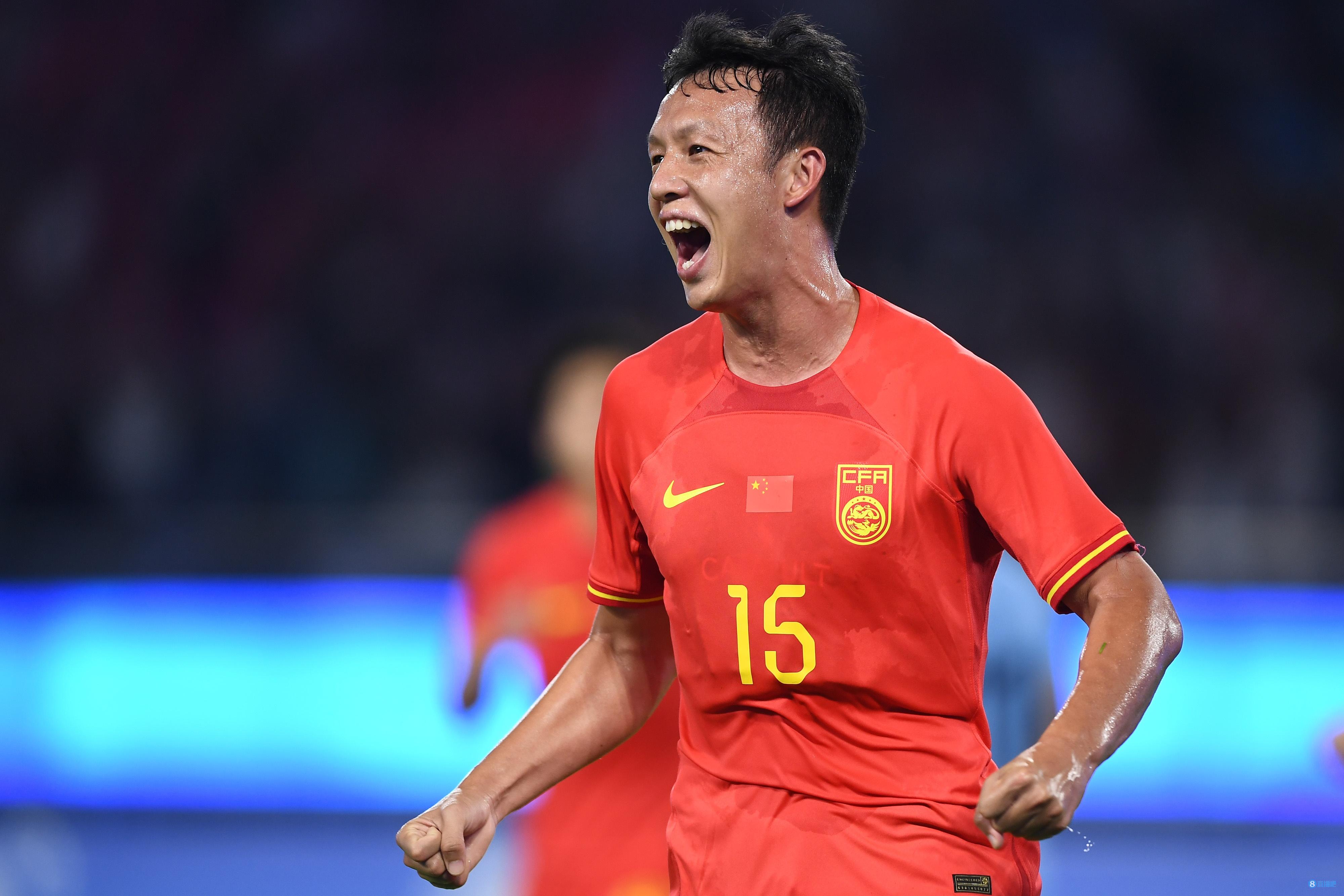 国际足球比赛中，中国队表现出色