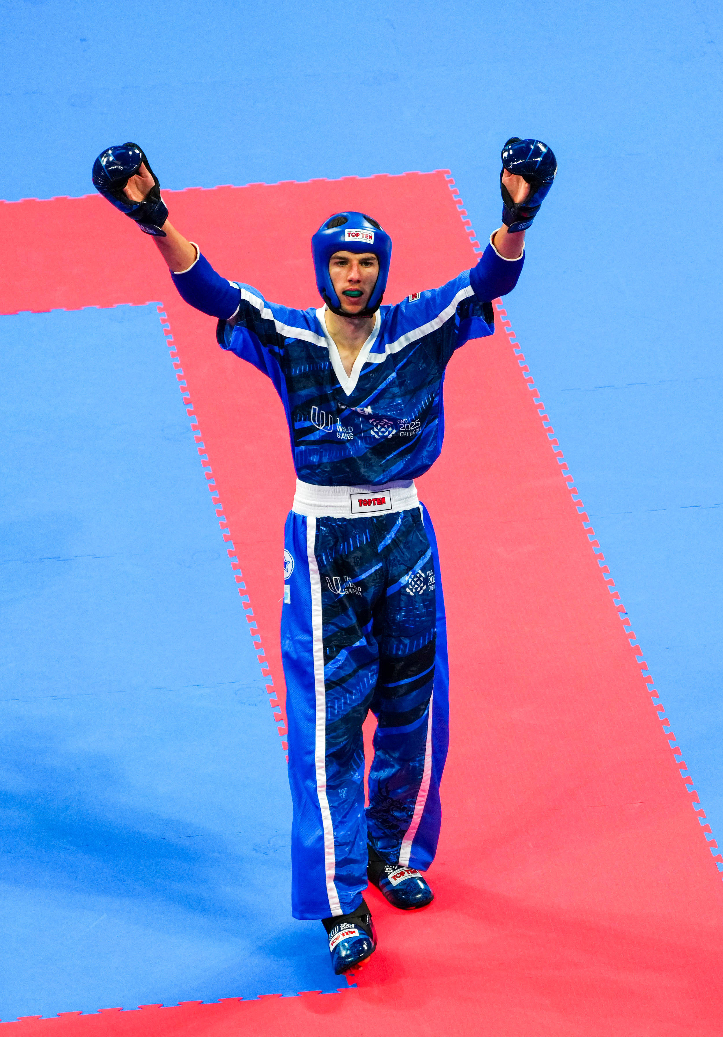 九游体育网页版-包含墨西哥田径名将再献绝技，速度与力量完美结合的词条