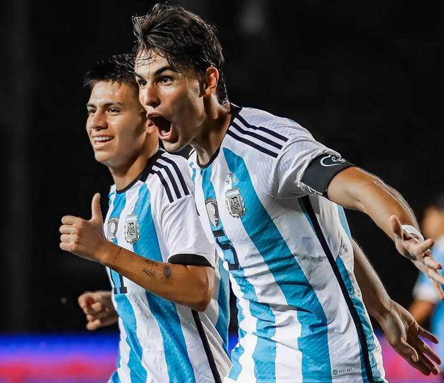 阿根廷队大胜巴西队，时隔多年再登巅峰的简单介绍