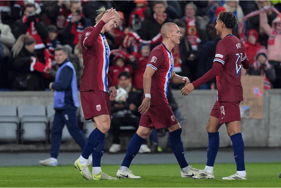 包含挪威大胜直布罗陀，欧洲联赛战况火热进行的词条